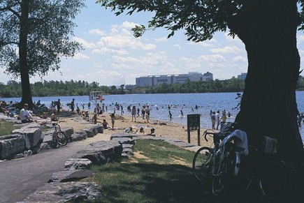 plage lac leamy
