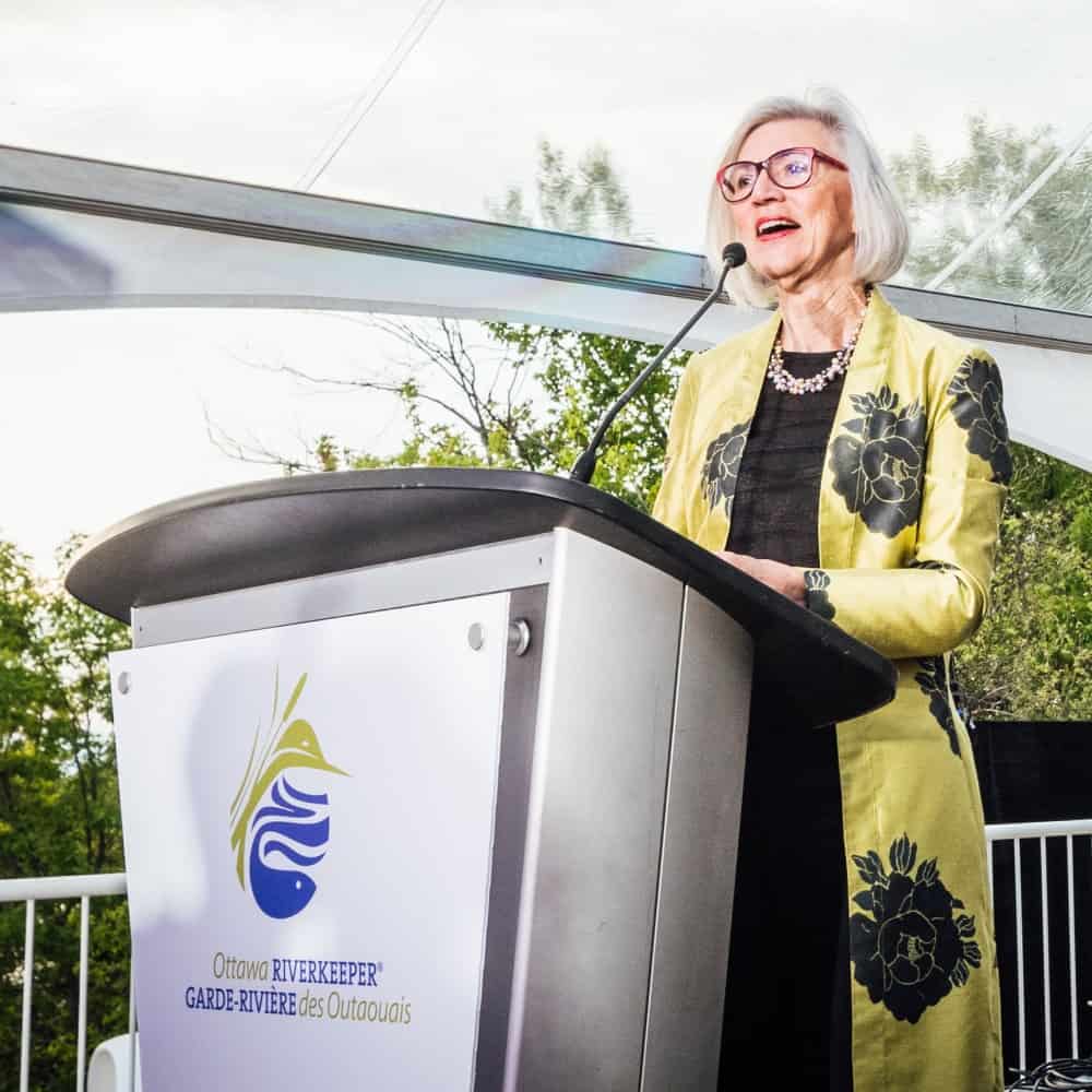 La très honorable Beverley McLachlin