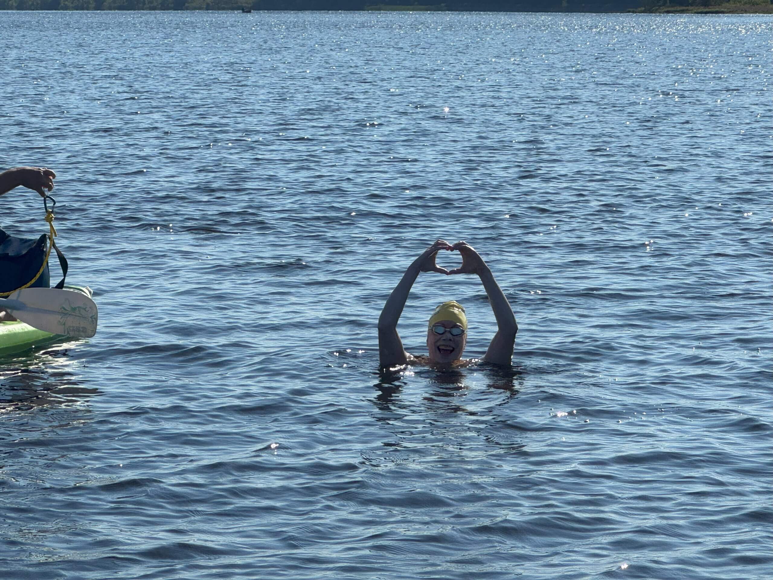 Nager hors des couloirs : pourquoi j’ai créé mon propre parcours de marathon de natation sur la rivière des Outaouais